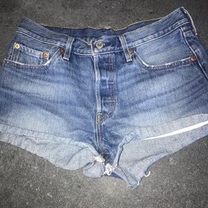 Levi’s 501 denim short